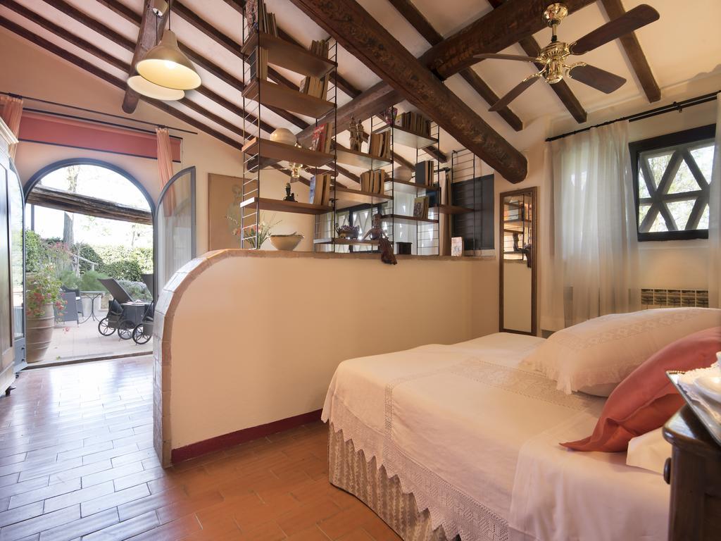 Il Casolare Di Libbiano Guest House San Gimignano Bagian luar foto