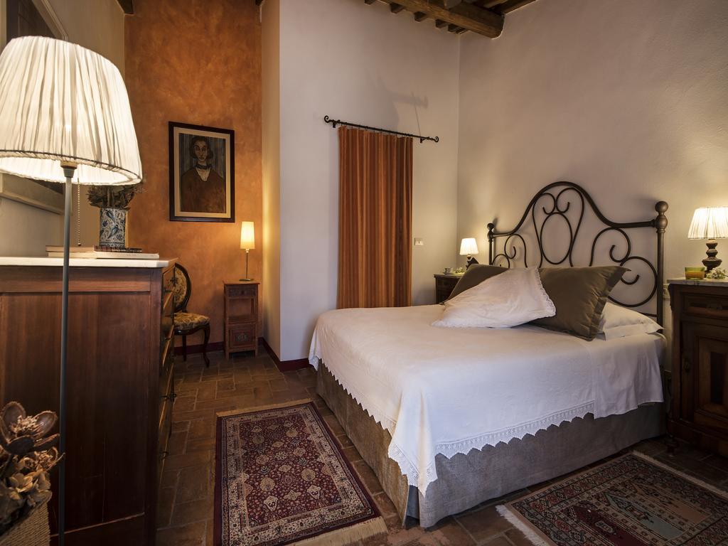 Il Casolare Di Libbiano Guest House San Gimignano Bagian luar foto