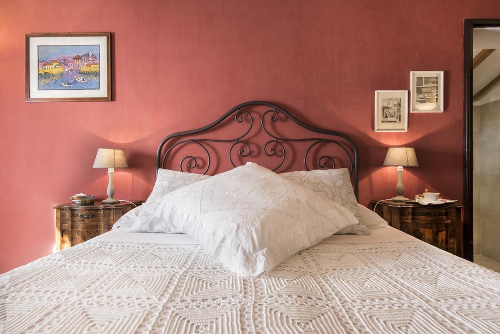 Il Casolare Di Libbiano Guest House San Gimignano Bagian luar foto