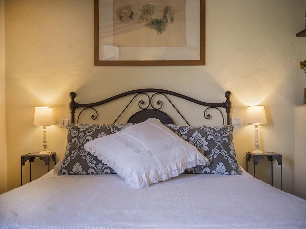 Il Casolare Di Libbiano Guest House San Gimignano Bagian luar foto