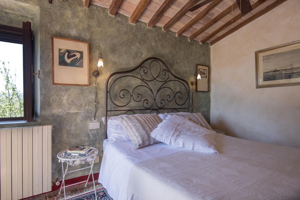 Il Casolare Di Libbiano Guest House San Gimignano Bagian luar foto